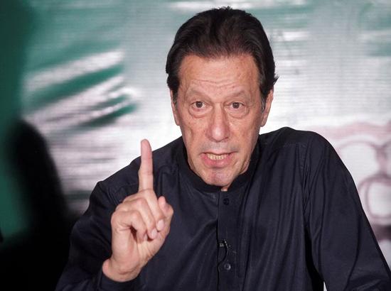 Former cricket captains appeal for better prison treatment of Imran Khan