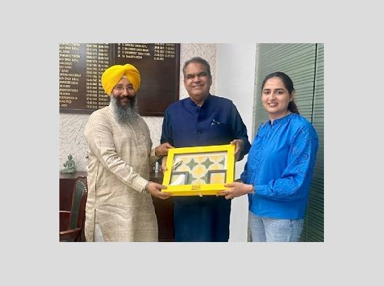 Development Plans for Dhariwal,  Qadian Discussed 