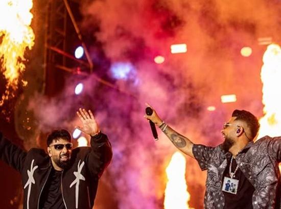 Karan Aujla enthralls fans in Gurugram with a surprise performance with Badshah