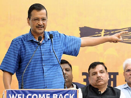 Delhi CM Arvind Kejriwal to meet LG Saxena on Tuesday, likely to resign from post