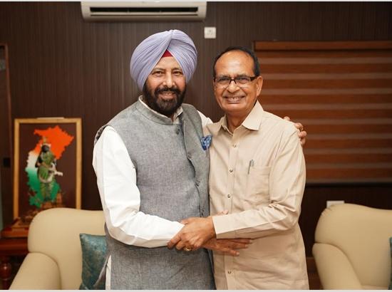Kewal Singh Dhillon calls on Shivraj Singh Chouhan, raises farmers’ concerns