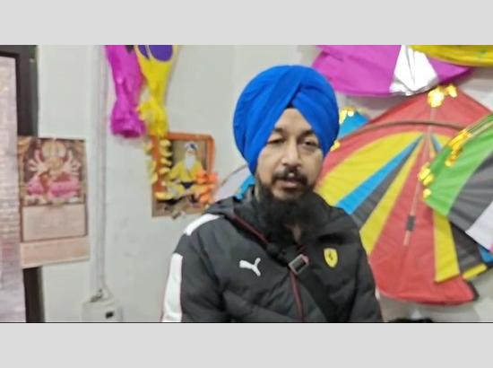 Australia-returned man starts kite-making business in Amritsar; gives employment to 20 people; View Pics