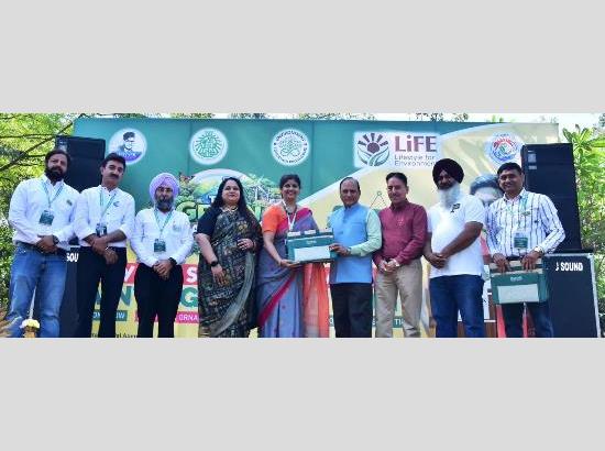 VC SBSSU Dr Suresh Sharma leads ‘Green Carnival’; 2000+ youth join PSCST-backed mega event