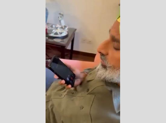 Majithia speaks to Khaira as administration carries out demolition at his residence