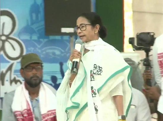 People won't be able to eat non-veg under BJP: Mamata Banerjee