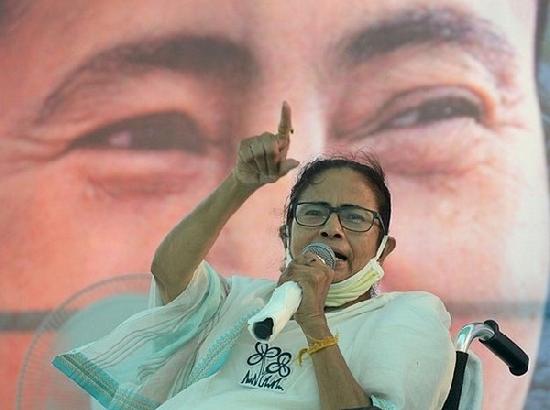Mamata’s TMC sweeps Bengal, wins 210 seats 