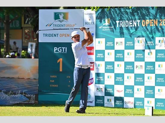 Excitement continues on the second day of the Trident Open, with local players Akshay Sharma and Manu Gandas in joint lead

