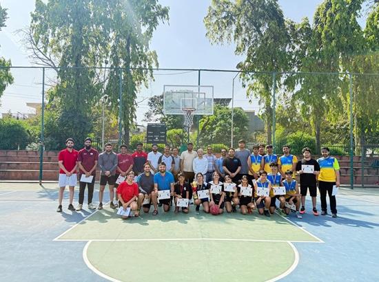 NPS clinches Inter-School Alumni Basketball trophy in Chandigarh