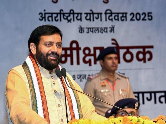 Punjab CM only passing time by cracking jokes: Haryana CM Saini