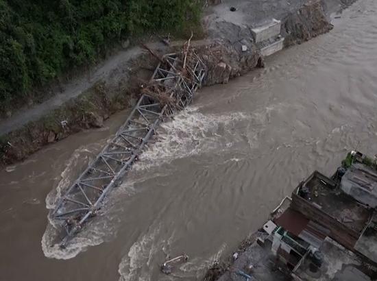 Nepal floods: Death toll rises to 734; over 2400 still missing as rescue operations continue