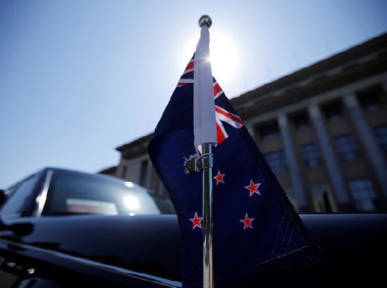 New Zealand to trial visa waivers for Chinese visitors arriving from Australia