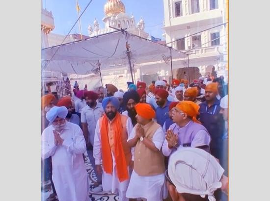 Nitin Nabin in Punjab: Promises to Follow Maharaja Ranjit Singh's Model of Governance fo; pays obeisance at Golden Temple, performs Seva 