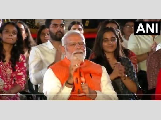 PM Modi attends ‘Bhajan Clubbing’; Watch Video