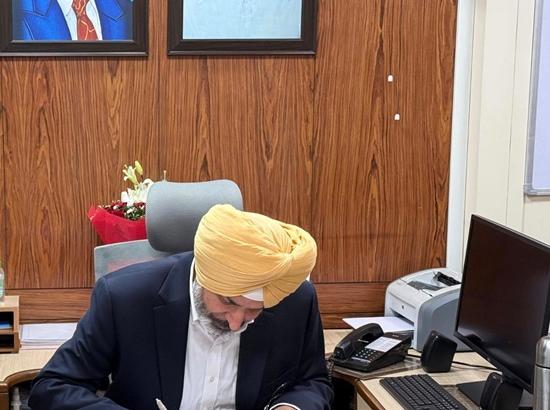 Former IAS officer Dr. Amarpal Singh takes charge as Chairman, PSEB