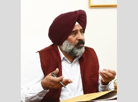 MLA Pargat Singh alleges fund discrimination against Punjab and Haryana by Centre for Pari