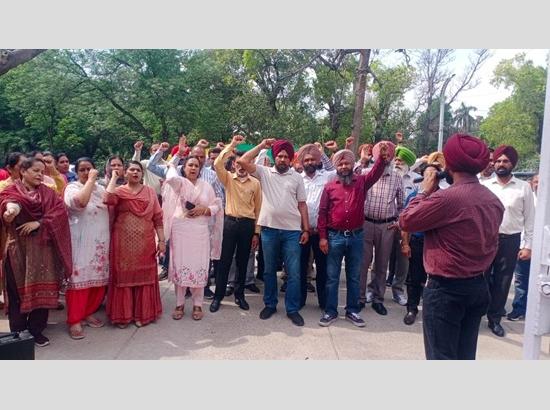 Power Engineers stage nationwide protests against Electricity (Amendment) Bill 2025