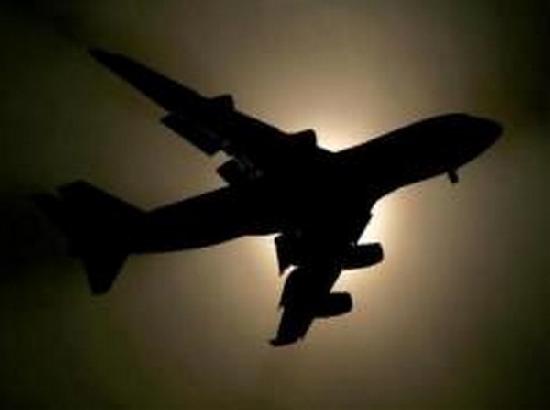Flydubai co-pilot used crash axe in 