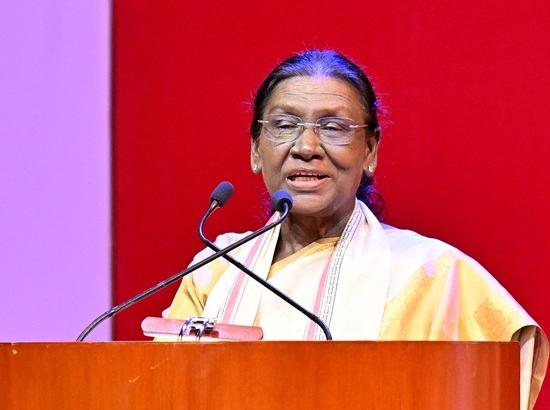 Teachers should not generate fear in students, have duty to guide them: President Murmu