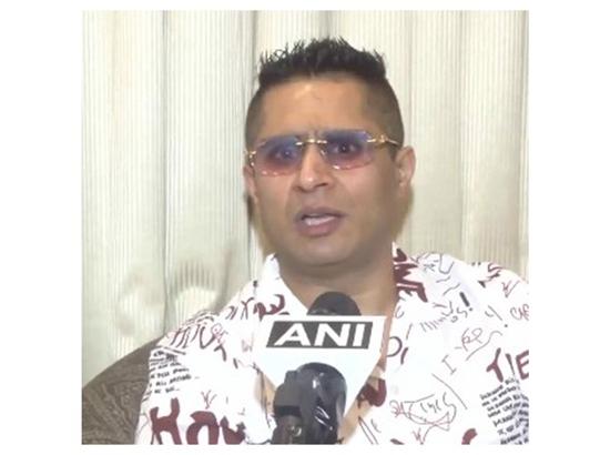'Raja D King' announces iPhone Langar in Chandigarh, says only iPhone 17 to be given 