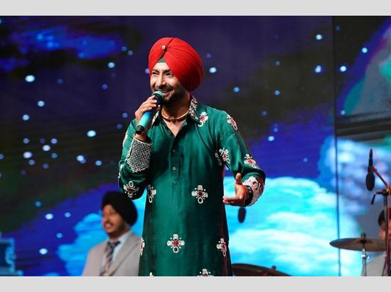 Music, dance and Punjabi flavours enthrall global delegates at Investors’ Summit