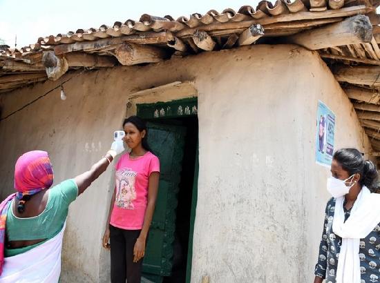 India's urban poor, rural population ill-prepared to deal with COVID infection at househol