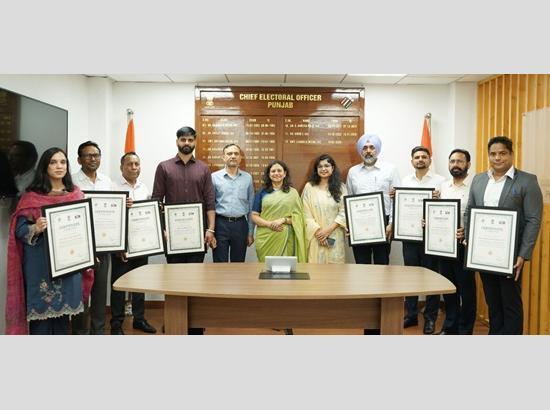 SIR 2026: CEO Punjab Anindita Mitra honours EROs(Electoral Registration Officers) for early completion of house-to-house enumeration phase