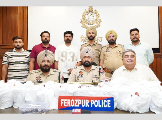 Ferozepur Police, BSF seize 20.298 kg heroin and arms in joint operation