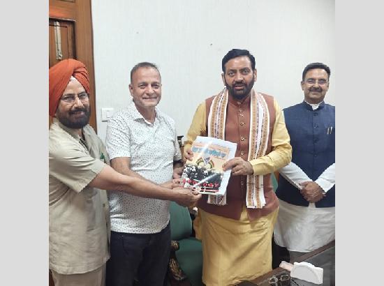 Sahib Thind meets Haryana CM Saini; Seeks University in memory of ‘Pagri Sambhal Jatta’ Leader Lala Kedarnath Sehgal
