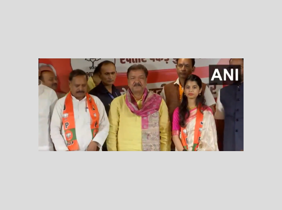 Folk and Devotional Singer Maithli Thakur joins BJP, likely to contest from Alinagar seat