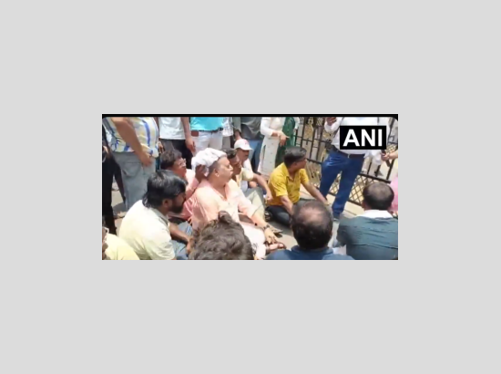 After Abhishek Banejree, now MP Kalyan Banerjee attacked in West Bengal