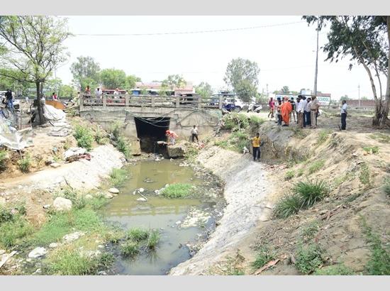 MP Seechewal flags faulty NH44 culvert causing flooding, demands urgent fix