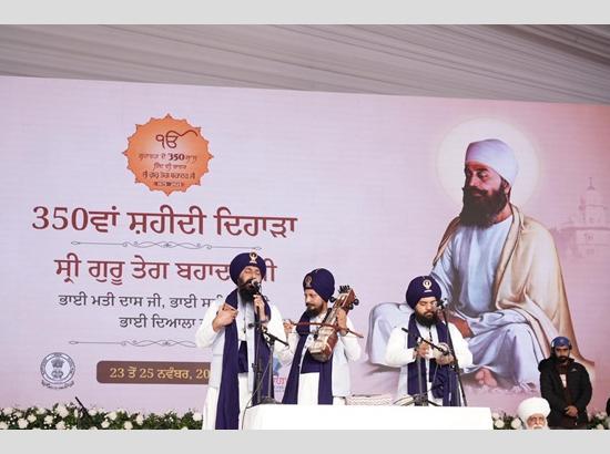 Kavi, Dhadi and Kavishar Darbar held at Baba Budha Dal Chhawni to commemorate 350th Martyrdom Day