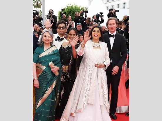 Sharmila Tagore walks Cannes 2025 Red Carpet with, Simmi Garewal, Wes Anderson to represen