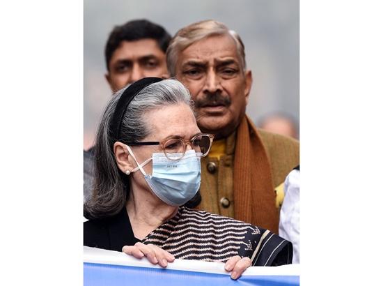 Sonia Gandhi admitted to Ganga Ram Hospital due to 