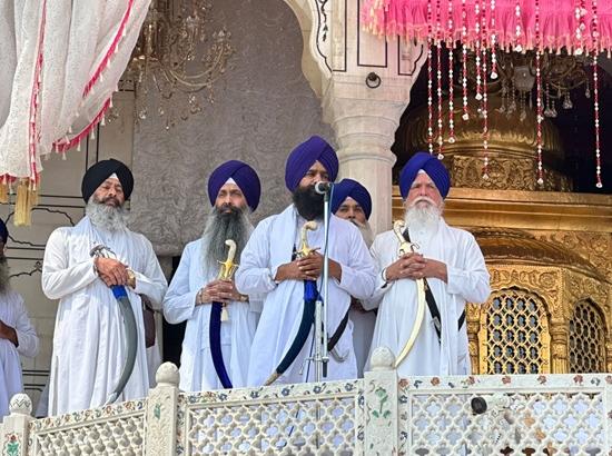 Breaking: Sri Akal Takht expels Amarjit Singh Chawla, additional Head Granthi Giani Malkit Singh from Sikh Panth