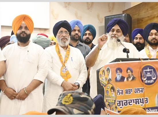 AAP- Cong and BJP polarizing people on caste and communal lines respectively – Sukhbir Badal