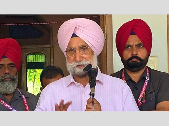 Sukhjinder Randhawa raises concerns over 73 lakh farmers leaving Crop Insurance Scheme, questions Centre