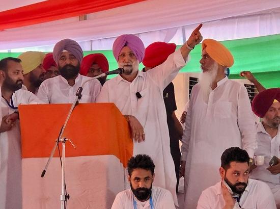 Sukhjinder Randhawa at Baba Bakala: Congress will fight drugs, gangsters, and Govt failures