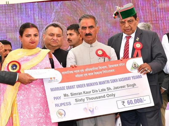 Himachal CM honours women achievers on International Women's Day in Nahan