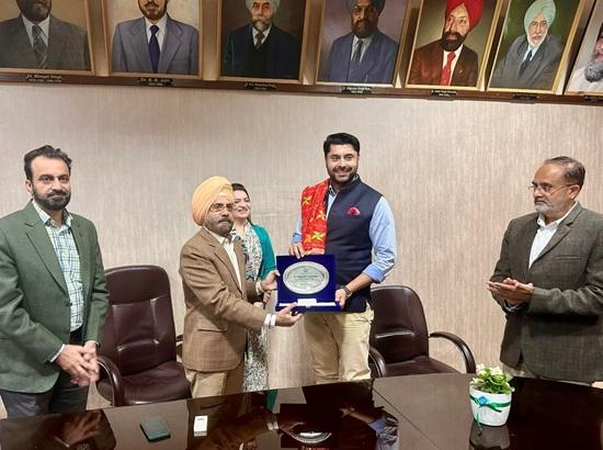 Punjabi University Patiala honours Sukhwinder Singh Bindra