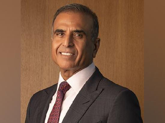 Sunil Bharti Mittal conferred an honorary Doctorate by University of Bath
