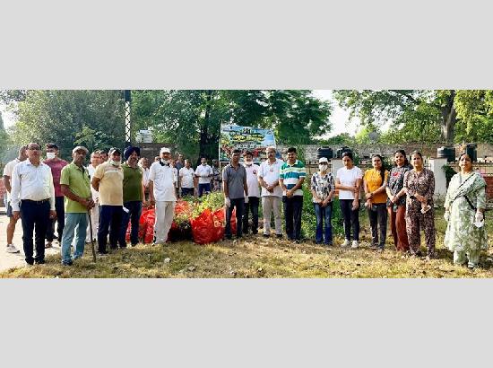 SWACHHTA HI SEVA 2026: Firozpur Foundation-Railway jointly kickstarts ‘Ik Din, Ik Ghanta, Ik Saath’ campaign
