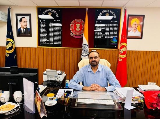 IAS officer Gulpreet Singh Aulakh assumes charge as Tarn Taran DC