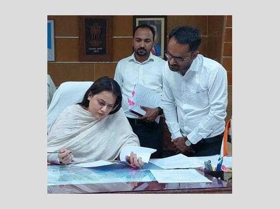 Tina Dabi assumes charge  as District Collector of Tonk, Rajasthan