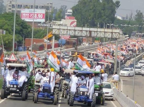 Police urge farmers to shift R-Day tractor rally to KMP e-way, farmers say won't budge from decided route