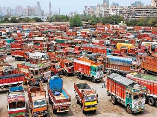 Transport sector facing loss of Rs 315 crore per day due to COVID-19 restrictions