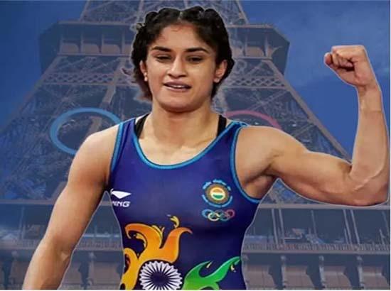 Wrestler Vinesh Phogat wins semifinal; confirms Silver Medal for India