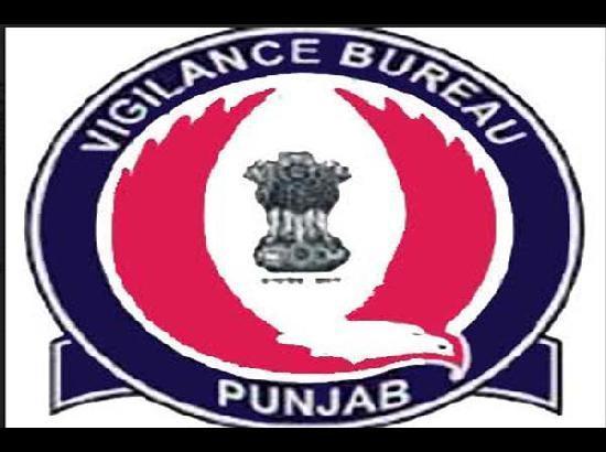 Vigilance nabs Registrar Office employee for bribery 