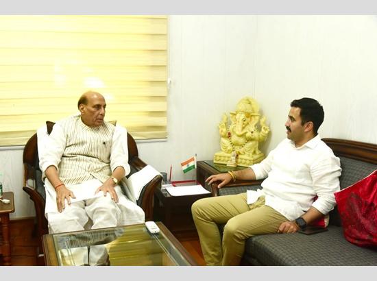 Himachal: Vikramaditya Singh meets Rajnath Singh, urges to declare Ghatasni-Shilha-Badhani-Bhubujot- Kullu road as national highway