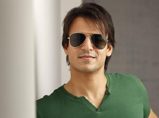 Vivek Oberoi extends support to children belonging to farmer families
